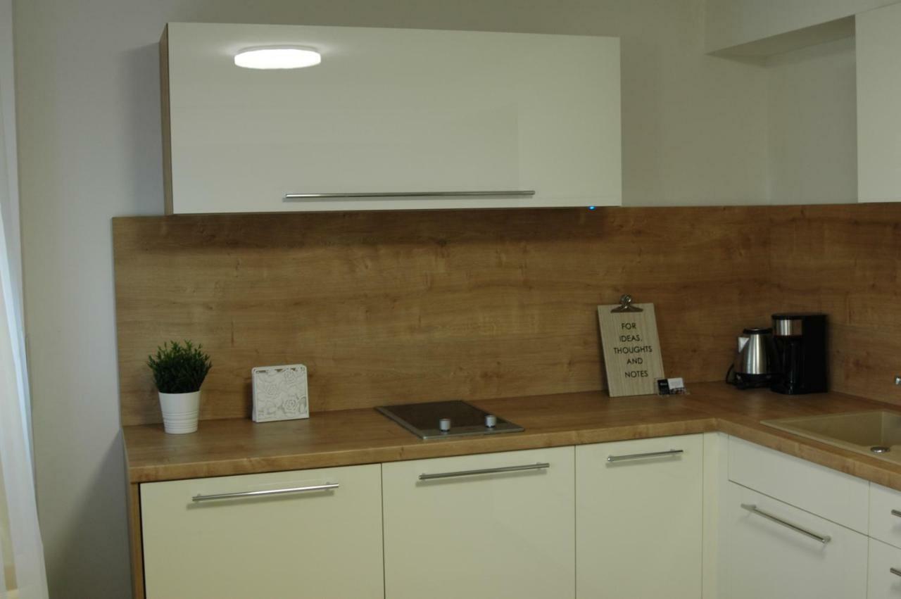 Apartmány Krisztina Dunajská Streda Esterno foto